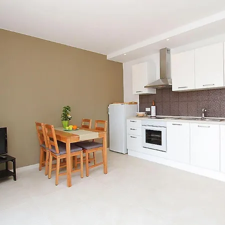 Modern In With Garden